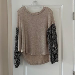 cheetah print sleeve top